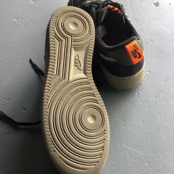 Nike Air Force black size 42 1/2  boys good condition - Picture 7 of 8